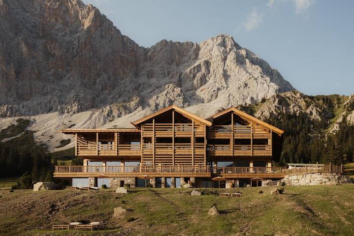 Hotel für 2 Personen, mit Ausblick und Sauna sowie Garten in Ehrwald