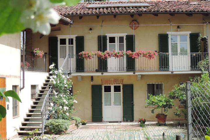Appartement de vacances pour 7 personnes, avec Balcon ainsi que Terrasse et Jardin à Cocconato