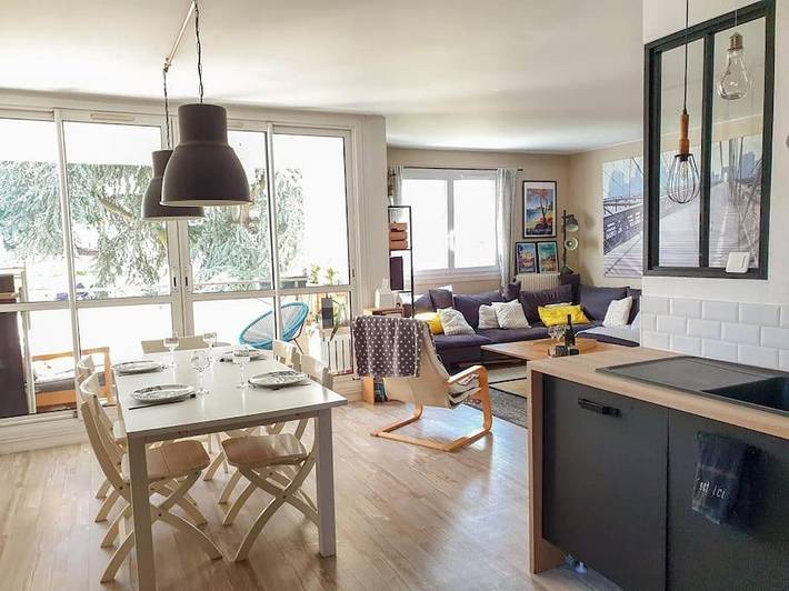 Gîte pour 6 personnes, avec Balcon ainsi que Terrasse et Vue à Bailly