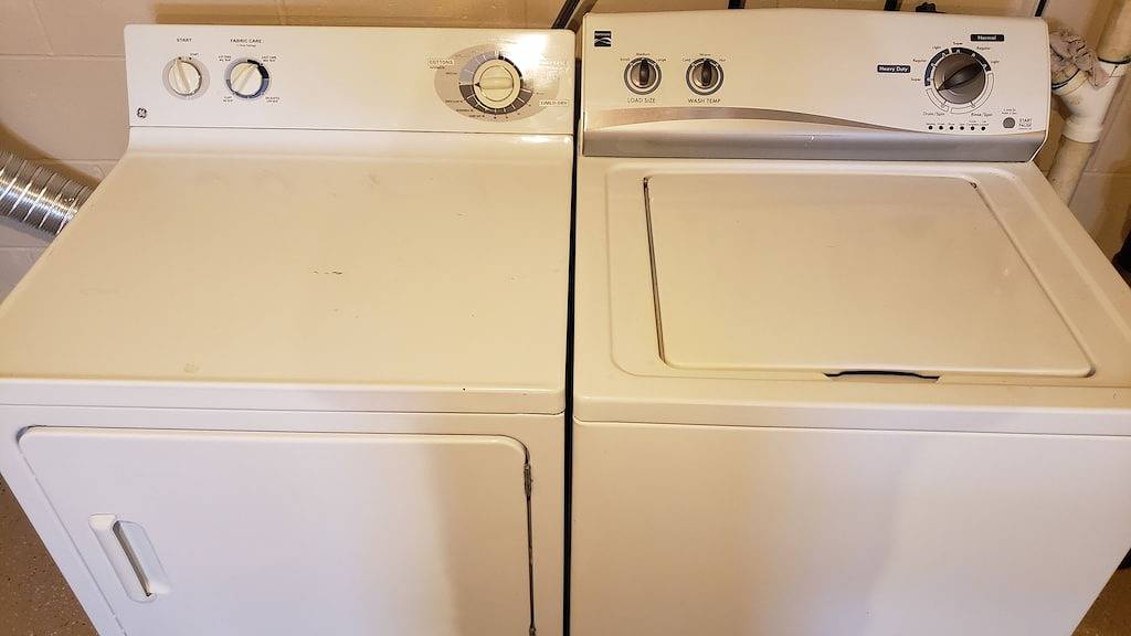 Spacious Sw Omaha Home Near, Garage Game Room, Family-Friendly, Safe Area in Omaha, Nebraska