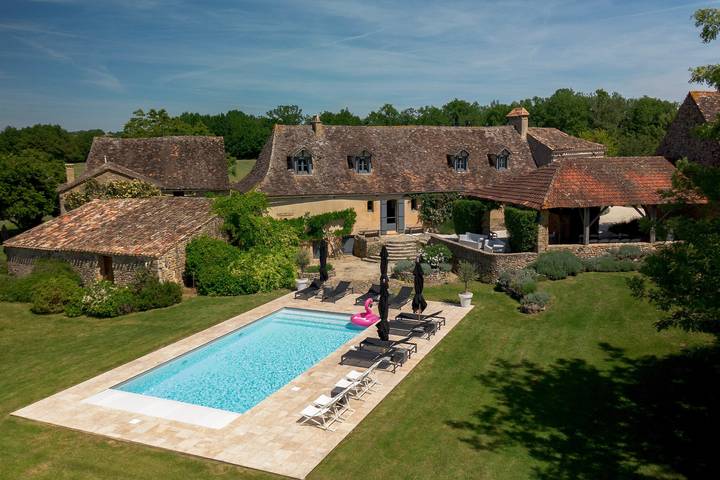 Location de vacances pour 10 personnes, avec Jardin à Sainte-Croix (France)