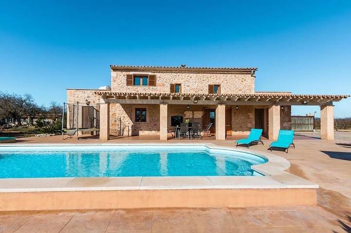 Villa for 6 people, with terrace and garden - 1