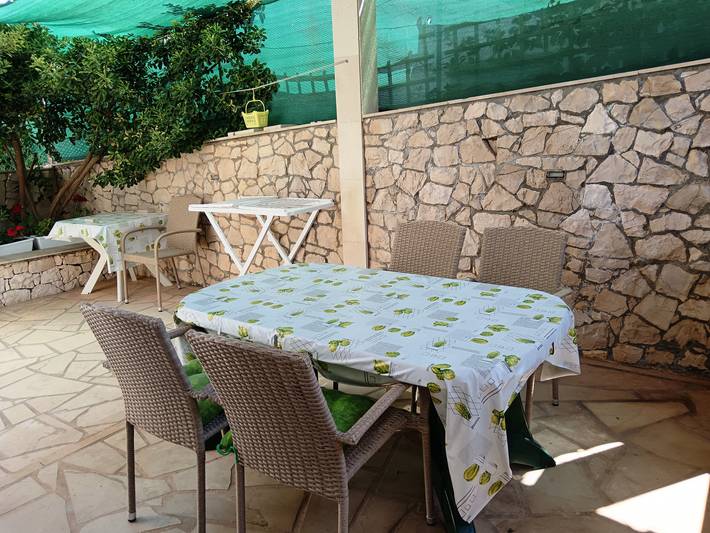 Ganze Wohnung, Ferienwohnung in Povlja mit Terrasse, Klimaanlage, W-Lan (4991-1) in Povlja, Brac