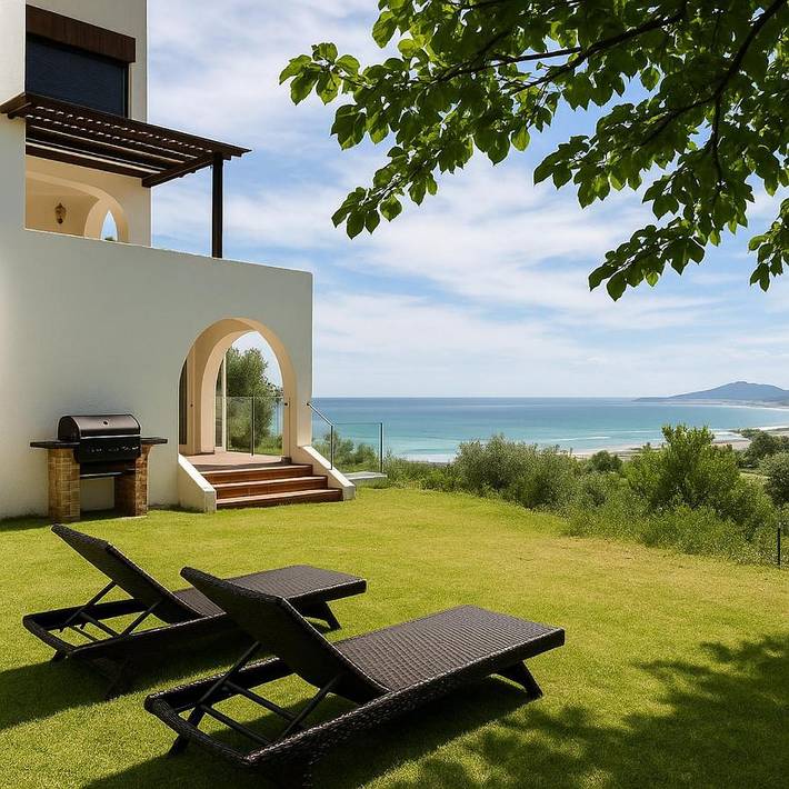 Appartement de vacances pour 6 personnes, avec bassin pour enfant et jardin ainsi que piscine et vue