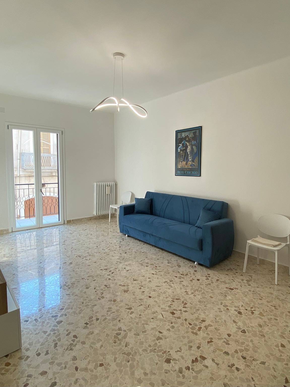 Apartment 'Dimora Di Vagno' mit Meerblick, Balkon und Klimaanlage in Mola di Bari, Bari Provinz