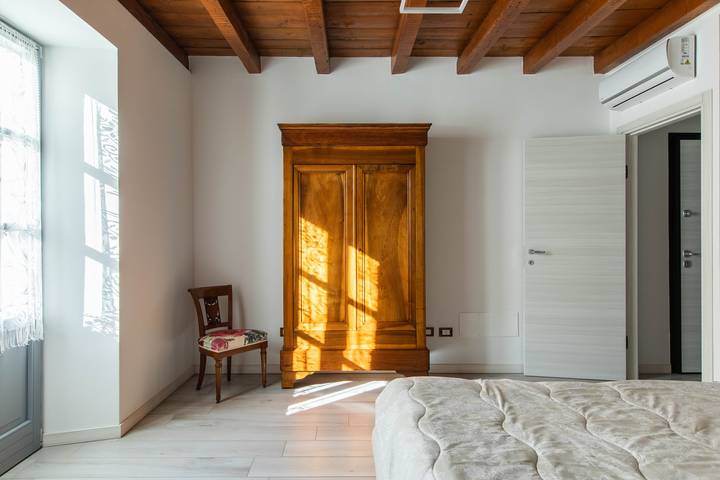 Gîte pour 5 personnes, avec balcon dans Perledo - 2