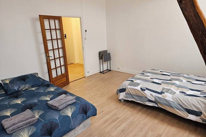 Location de vacances pour 6 personnes, avec terrasse, animaux acceptés à Sancerre - 2