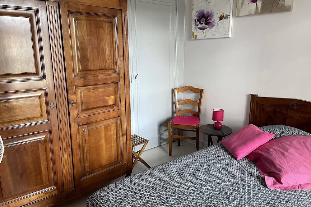 Chambre dans maison bord de plage, petit déjeuner offert in Royan, Côte de Beauté