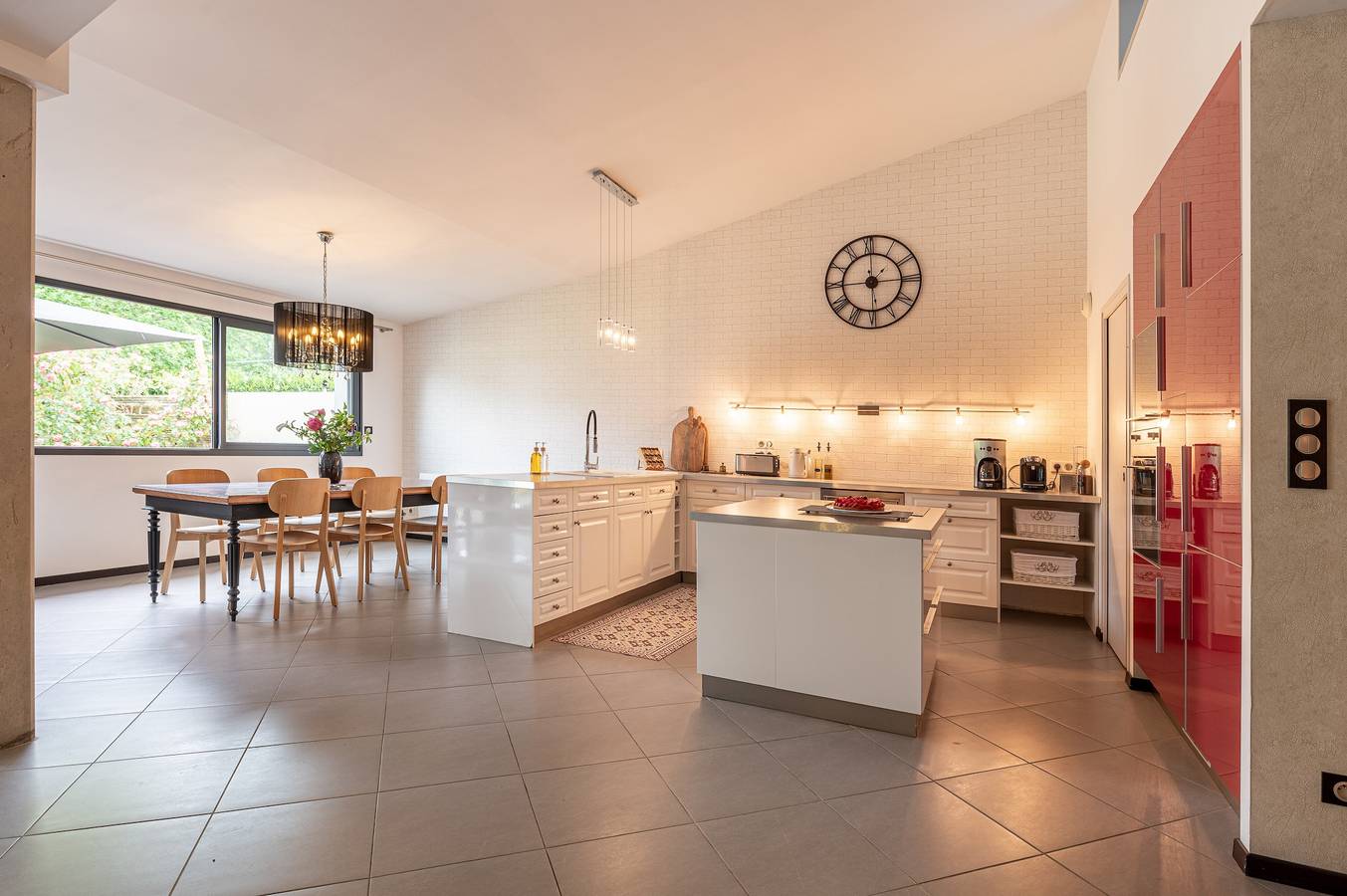 Ferienhaus 'Le Loft mit Whirlpool' mit privater Terrasse, Garten und Wlan in Saint-Gildas-de-Rhuys, Côte des Mégalithes