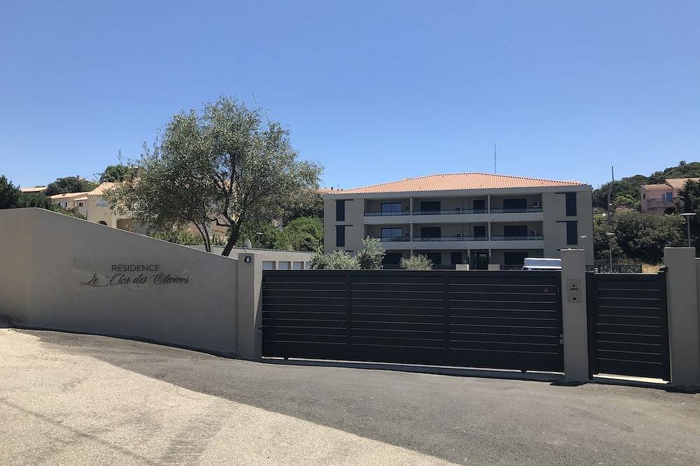 Appartamento intero, Appartamento in una nuova residenza in Cargese, Parco naturale regionale della Corsica