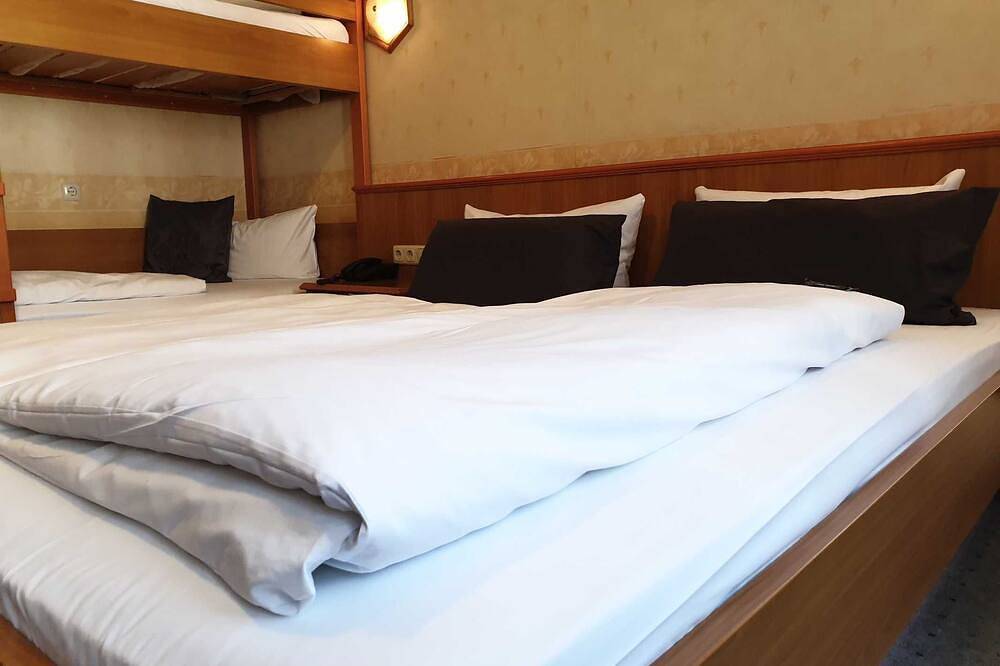 Doppelzimmer Komort - Hotel & Gasthof Ritter St. Georg in Erlangen, Franken