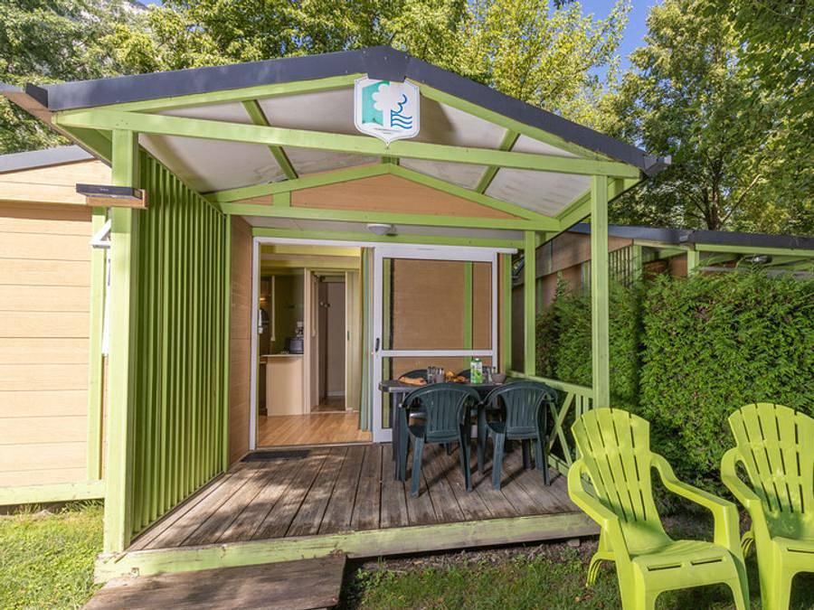 Camping Le Colporteur - Ciela Village - Chalet 4 personen - Ciela Confort Compact - 2 slaapkamers in Le Bourg-d'Oisans, Écrins Nationaal Park