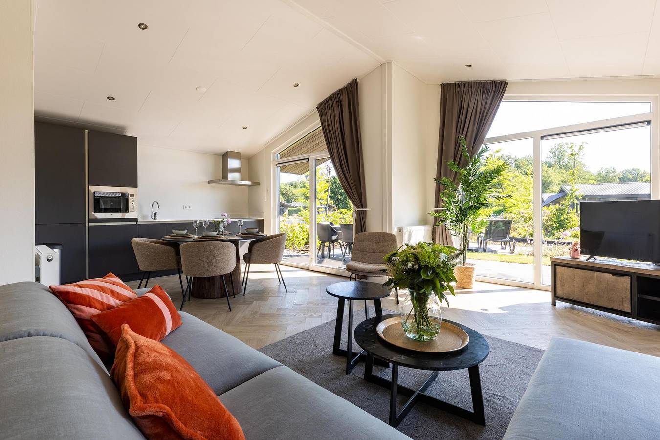 Vakantiepark Molenvelden — Watervilla Deluxe | 4 people in Veldhoven, North Brabant
