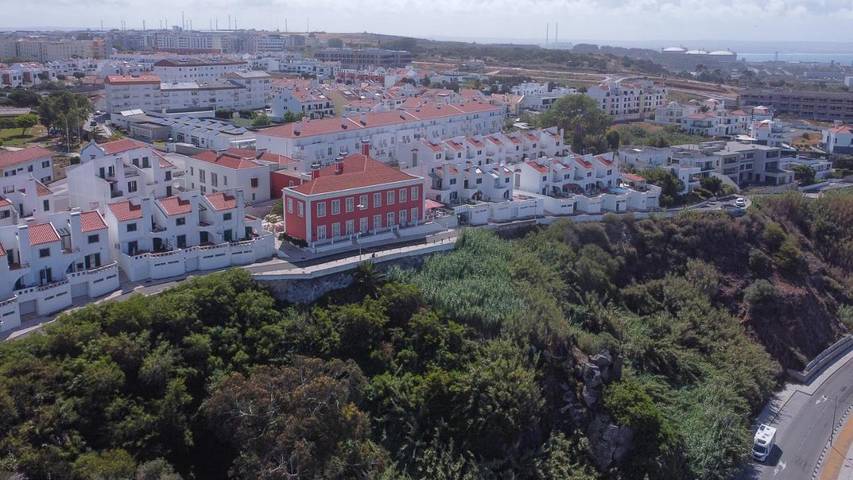 Maison d’hôte pour 3 personnes, avec Terrasse à Sines - 2