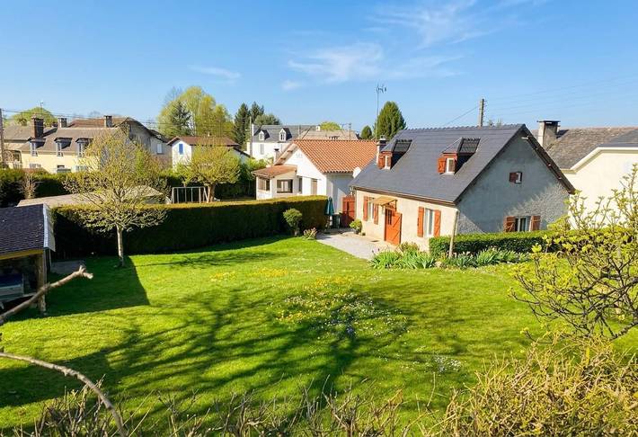 Gîte pour 6 personnes, avec Jardin à Arthez-d'Asson