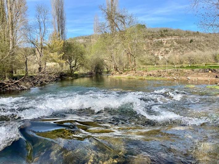 Location de vacances pour 10 personnes, avec jardin ainsi que vue et piscine à Daglan - 2