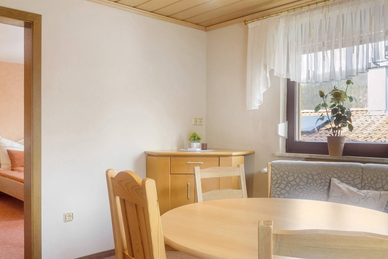 Entire apartment, Apartment on the Main 2 with Private Terrace in Gemünden am Main, Maindreieck