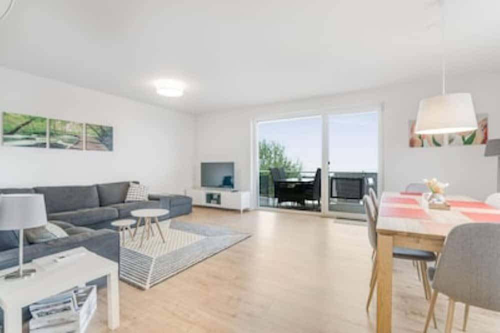 Ganze Wohnung, Fewo Pellenzblick Eg 92 m² in Nickenich, Osteifel