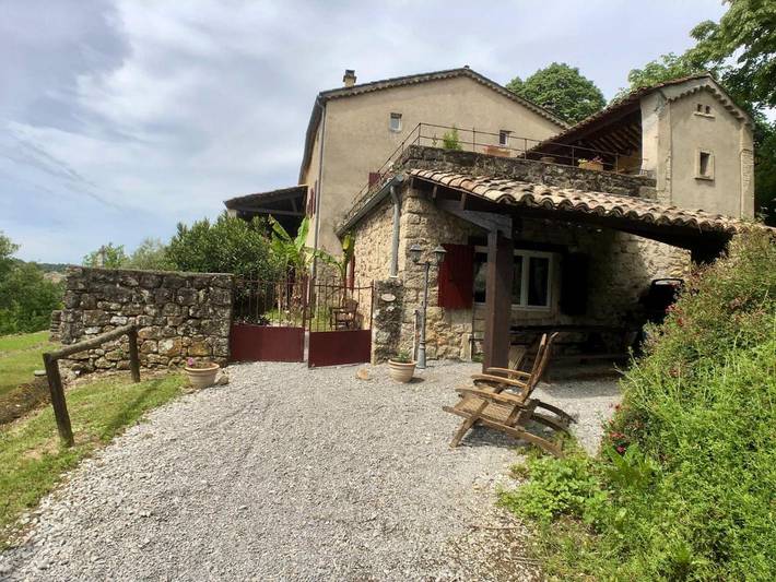 Gîte pour 2 personnes, avec piscine ainsi que terrasse et jardin à Rosières (Ardèche) - 3
