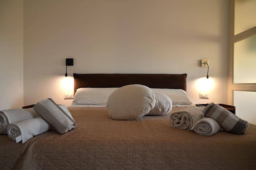 Bougainvillier in Porto Istana, Gallura