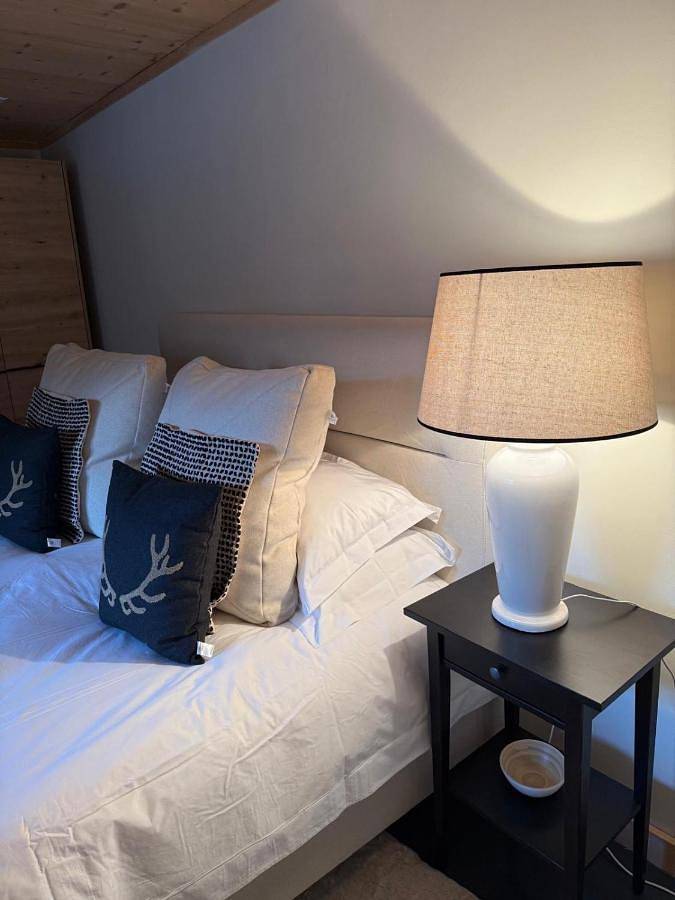 Gîte pour 2 personnes, avec Balcon et Terrasse ainsi que Jardin et Vue à Bex - 2
