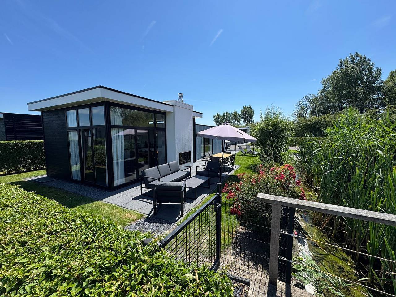 Neu - mit Airco: Hundefreundliches Chalet Coastline mit Zaun für 6 Personen nahe Strand & Natur in Nieuwvliet, Zeeuwse Kust
