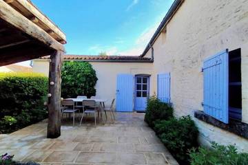 Gîte pour 6 personnes, avec jardin et terrasse, animaux acceptés à Nalliers