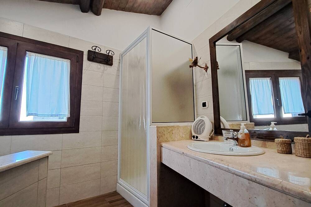 Ganze Wohnung, Ferienwohnung - Tivolitypisches Landhaustypisches Landhaus in Tivoli, Rom Provinz