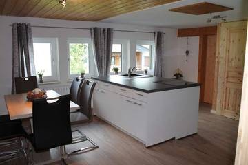 Hütte für 5 Personen, mit Garten und Terrasse im Lechtal