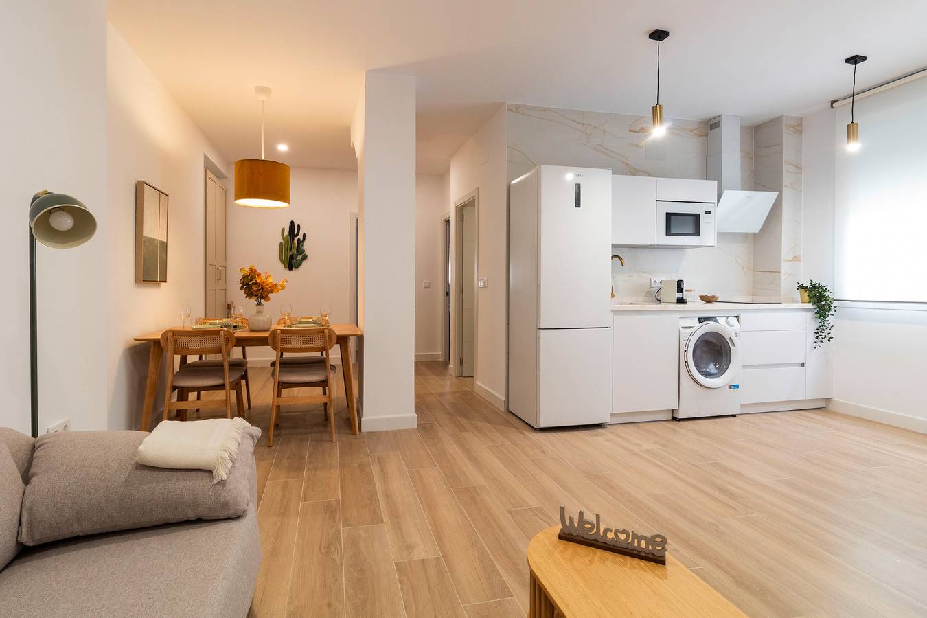 Apartamento entero, Apartamento 'Piso Junto Sta Justa 3' con Wi-Fi y Aire Acondicionado in Central Seville, Sevilla