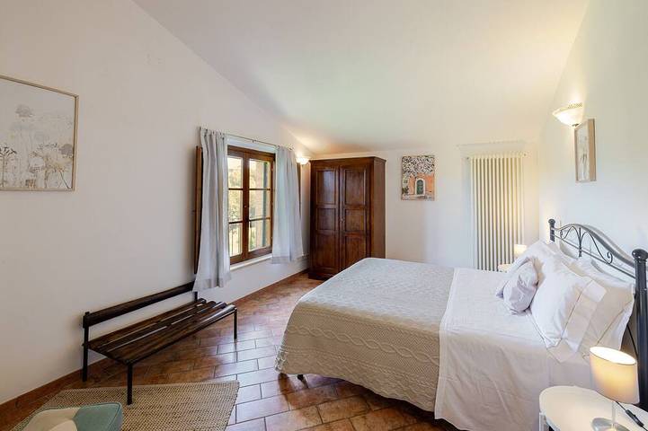 Private Luxury Villa With Heated Swimming Pool And  Jacuzzi in Città della Pieve, Perugia Province