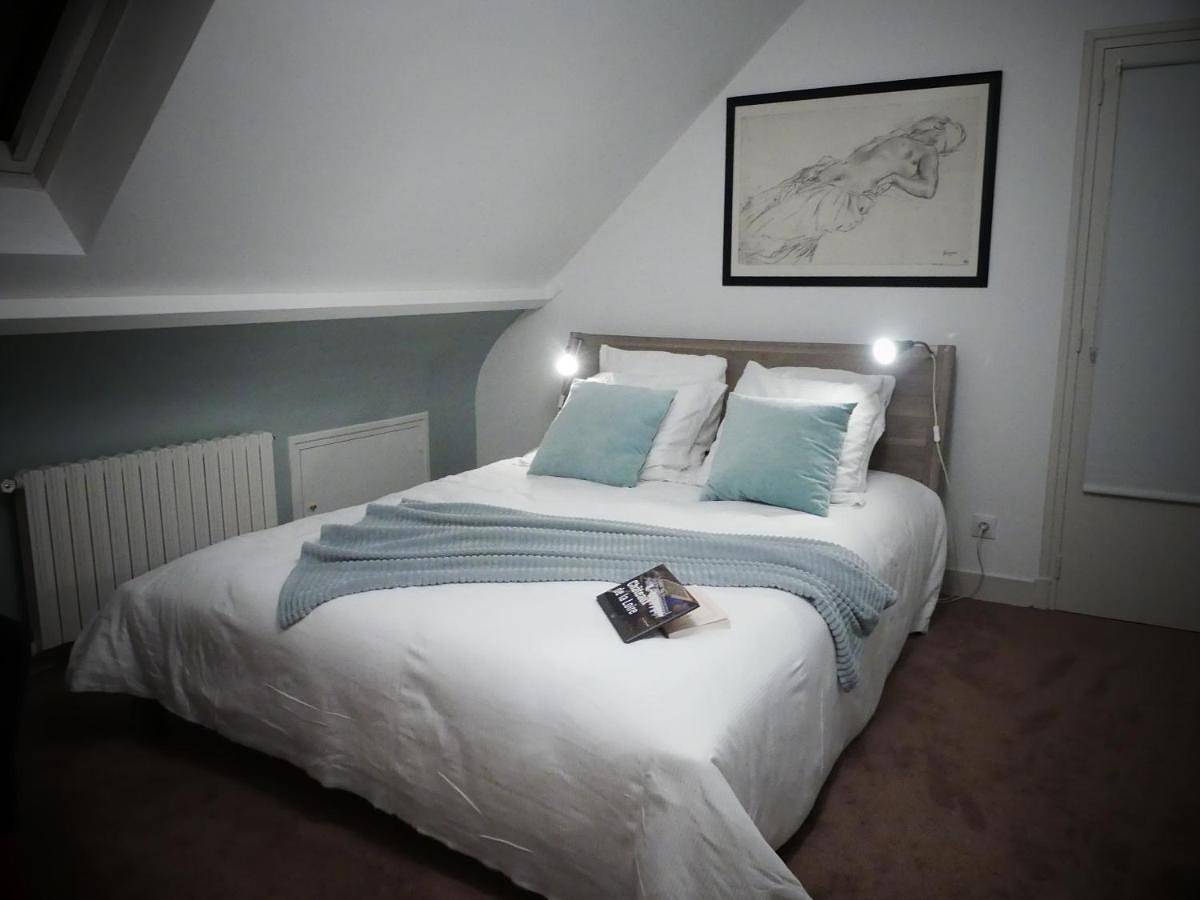Double Room with Garden View in Onzain, Région de Blois