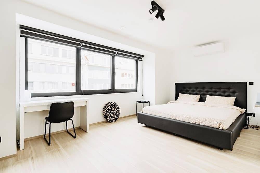 Résidence Palace Expo Suites/jacuzzi/parking in Strombeek-Bever, Vlaams-Brabant