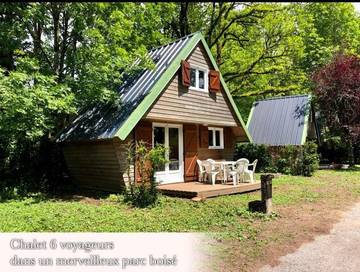 Maison de campagne pour 6 personnes, avec vue ainsi que jardin et balcon à Anglès (Tarn)