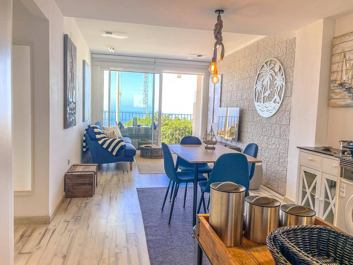 Apartamento entero, La Barquita - Luxury Apartment with Rooftop Pool & Gym in Adeje in Las Nieves, Adeje
