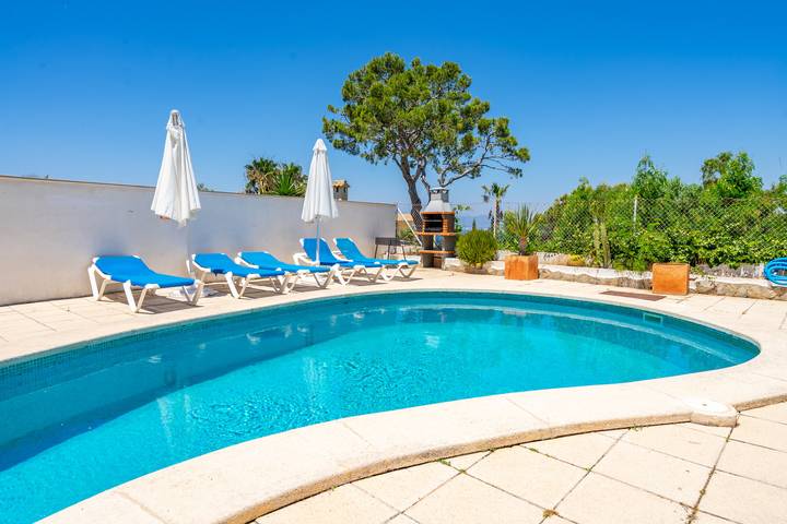 Ferienhaus für 7 Personen, mit Balkon und Terrasse sowie Pool in Badia Gran