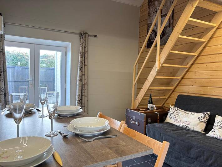 Gîte pour 3 personnes, avec terrasse ainsi que jardin et vue à Sainte-Honorine-des-Pertes - 3