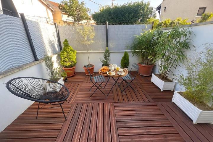 Gîte pour 2 personnes, avec terrasse, animaux acceptés à Igny (Essonne)