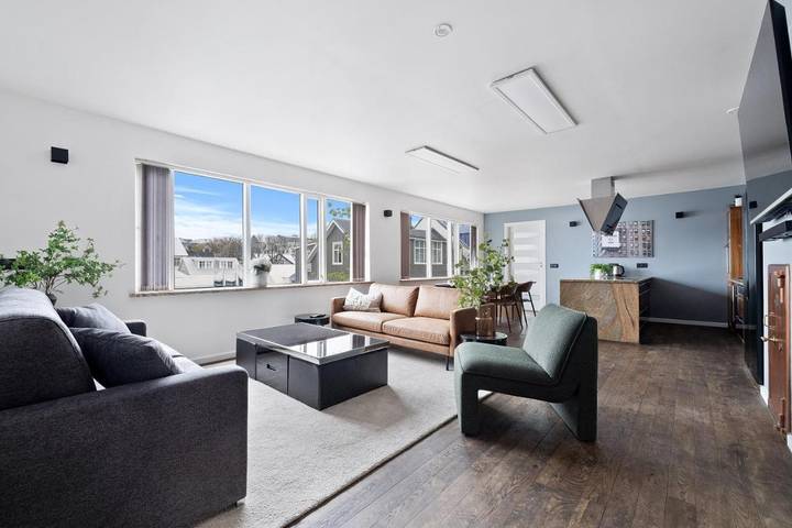 Location de vacances pour 7 personnes, avec balcon et vue, adapté aux familles en Islande