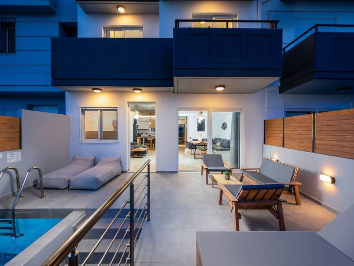 Ferienhaus für 8 Personen, mit Balkon und Pool in Rhodos Stadt - 2