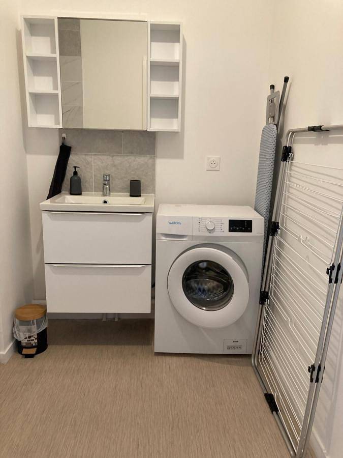 Appartement entier, Two-Bedroom Apartment in Sarcelles, Val-d'Oise