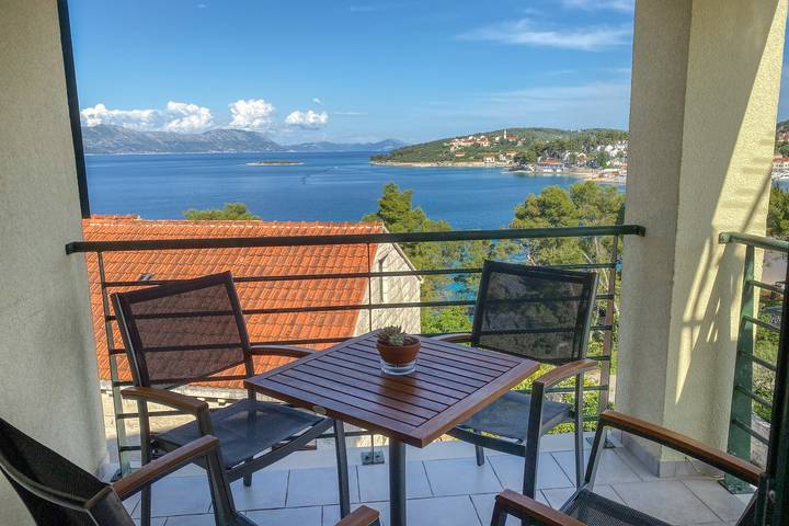 Gîte pour 5 personnes, avec piscine et jardin, animaux acceptés à Lumbarda - 3