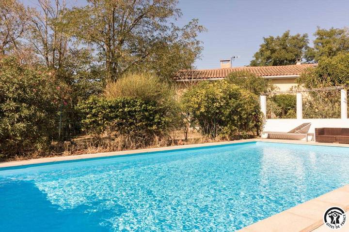 Location de vacances pour 6 personnes, avec jardin et piscine à Pompertuzat - 4