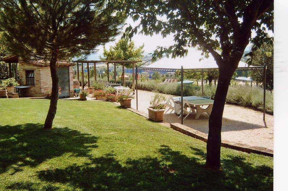Itrana-Le Gorghe di Valmarino Residencia en Umbría a 5 km de Perugia Piscina y Wifi in Corciano, Provincia de Perugia