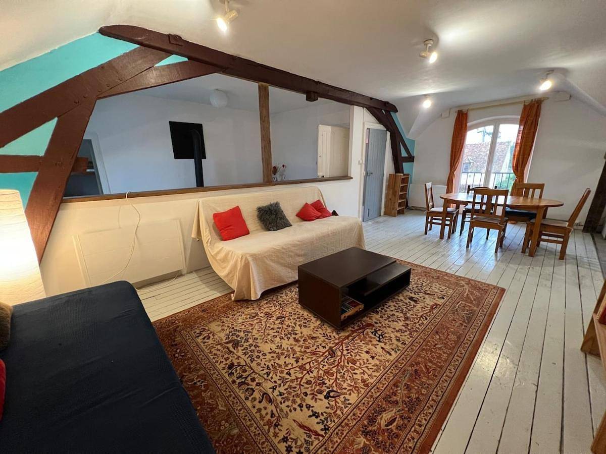 Appartement entier, Environnement privilégié, calme, appart agréable in Buzançais, Région de Châteauroux