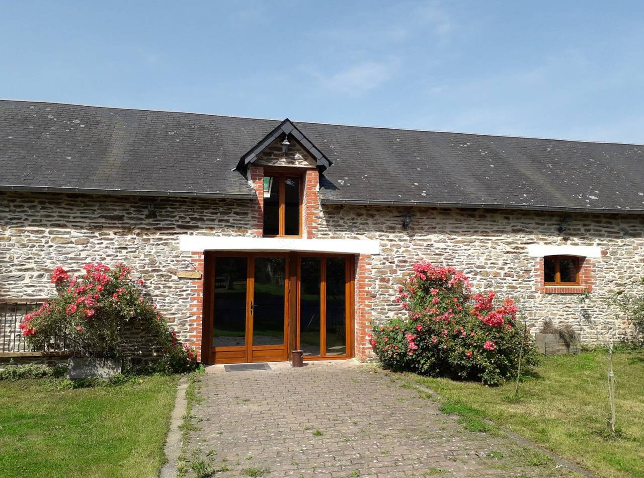 Salle de réception près du D-Day, la ferme de la baconnerie in Saint-Exupère-en-Bessin, Cotentin