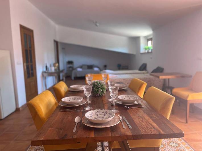 Apartamento de vacaciones para 4 personas, con terraza además de vistas y jardín - 1