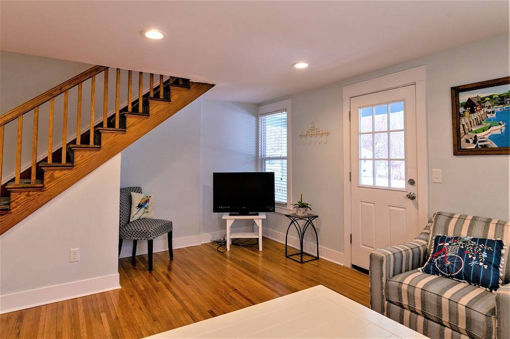 Family Home Near Beach, Downtown, Marina in Manistee, Manistee County