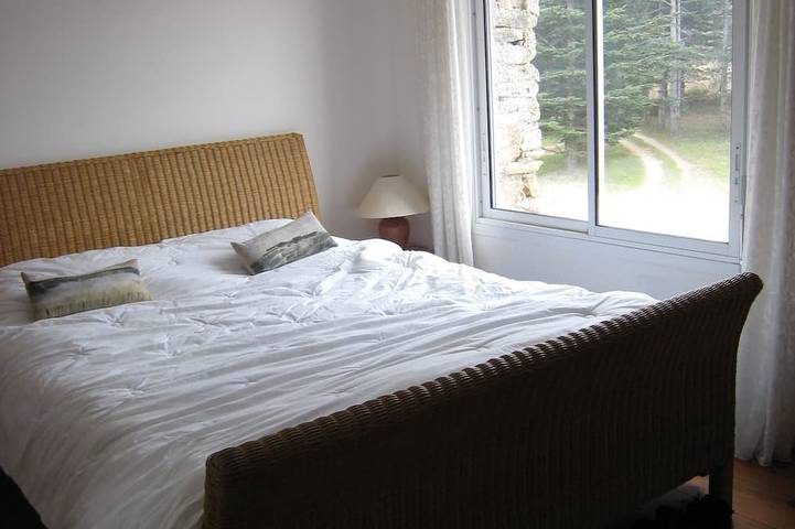 Location de vacances pour 8 personnes, avec terrasse ainsi que jardin et piscine à Maureillas-las-Illas - 3