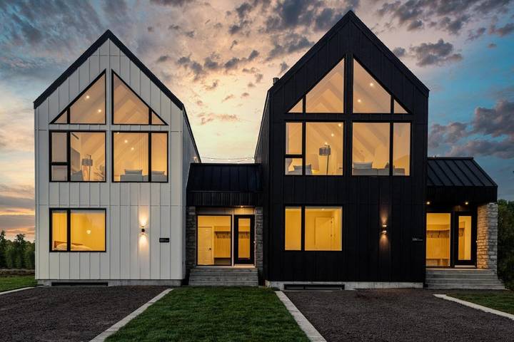 Gîte pour 16 personnes, avec balcon et jacuzzi à Beaupré